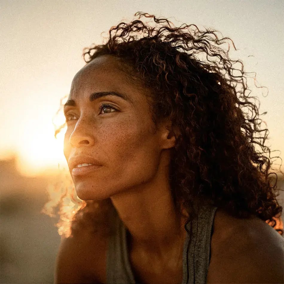 Hero-Stage_AfroAmericanRunner_1-1